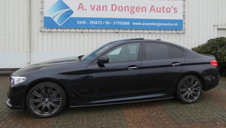 Bmw 5-SERIE 530E M Sport,Navi,Leer,Schuifdak,Nieuw Accupakke, Auto's, BMW, Particulier, 5-Serie, ABS, Airbags, Alarm, Bluetooth
