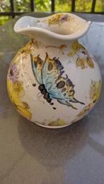 nieuw Hand beschilderd keramiek vaas vlinders, bloemen, Huis en Inrichting, Woonaccessoires | Vazen, Overige kleuren, Aardewerk of Porselein