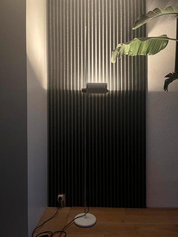 Colombo vloerlamp voor Oluce, 1970s beschikbaar voor biedingen