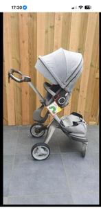 Stokke kinderwagen (grijs), Kinderen en Baby's, Kinderwagens en Combinaties, Gebruikt, Combiwagen, Verstelbare duwstang, Ophalen
