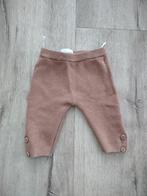 Mooi bruin gebreid broekje met knopen, maat 56. Katoen., Kinderen en Baby's, Babykleding | Maat 56, C&A, Ophalen of Verzenden