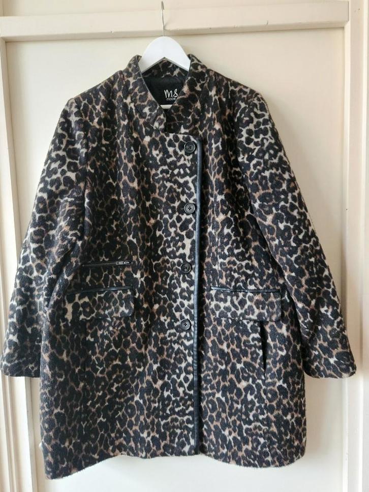 Leuke winterjas maat 50, Kleding | Dames, Grote Maten, Zo goed als nieuw, Jas of Mantel, Zwart, Ophalen of Verzenden