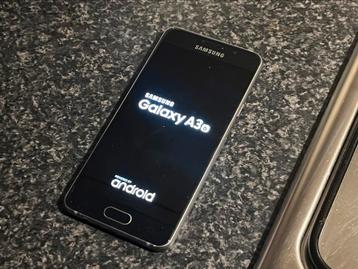 Samsung Galaxy A3 6 beschikbaar voor biedingen