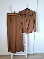 2delige bruine WE set wide leg & blouse M42 NW130,-, Kleding | Dames, Blouses en Tunieken, Ophalen of Verzenden, Zo goed als nieuw