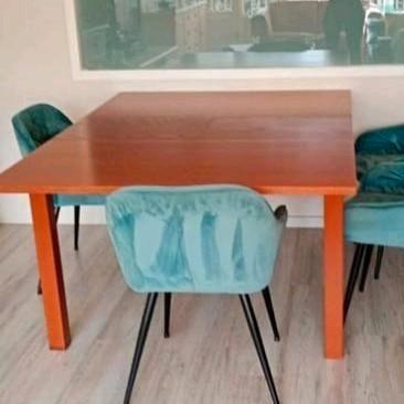 Mooie uitschuifbare eettafel met 4 stoelen, Huis en Inrichting, Complete eetkamers, Gebruikt, 4 tot 6 stoelen, Ophalen