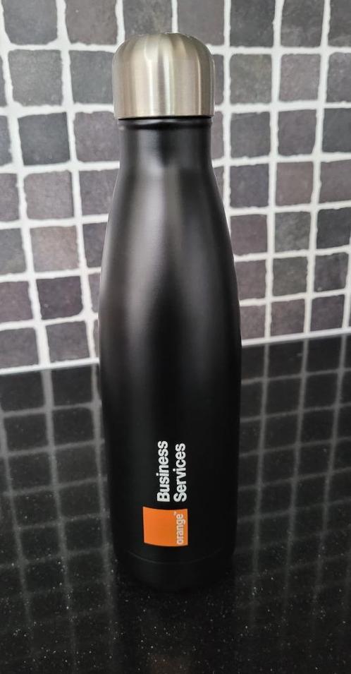 Thermosfles 500ml - 0,5L, zwart, mat met logo, NIEUW., Huis en Inrichting, Keuken | Keukenbenodigdheden, Nieuw, Ophalen of Verzenden