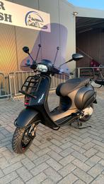 VESPA SPRINT NOTTE BLACK 2018, Ophalen, Vespa S, Zo goed als nieuw, Benzine