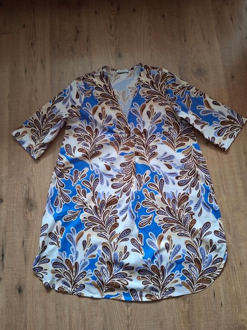 Goedvallende jurk in bruin lila en offwhite Nieuwstaat XXL, Kleding | Dames, Jurken, Zo goed als nieuw, Maat 42/44 (L), Overige kleuren