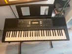 Yamaha PSR-E43 keyboard + standaard (zonder kabel), Ophalen of Verzenden, Zo goed als nieuw, 61 toetsen, Yamaha