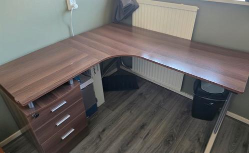 Mooi hoekbureau., Huis en Inrichting, Bureaus, Gebruikt, Ophalen