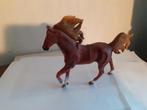 Paard, dravend (fabrikant onbekend) 17 cm, Verzamelen, Dierenverzamelingen, Ophalen of Verzenden, Gebruikt, Paard, Beeldje of Figuurtje