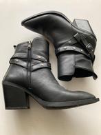 Hip Shoe Style Donna enkellaarsjes hak, maat 40, Zwart, Lage of Enkellaarzen, Ophalen of Verzenden, Zo goed als nieuw