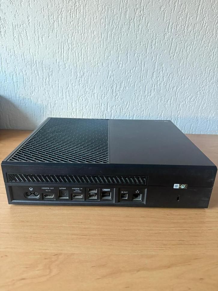 XBOX ONE 500GB Complete Set, Spelcomputers en Games, Spelcomputers | Xbox One, Gebruikt, Xbox One, 500 GB, Met 1 controller, Ophalen of Verzenden