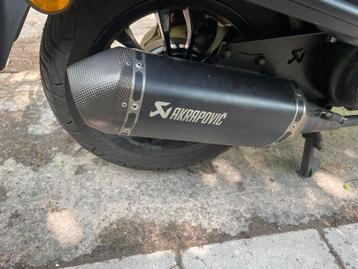 Akrapovic uitlaat Iget e4 4t 50cc/80cc beschikbaar voor biedingen