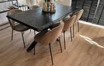 Eettafel zwart hout, Huis en Inrichting, Tafels | Eettafels, Ophalen, Gebruikt, 50 tot 100 cm, 150 tot 200 cm