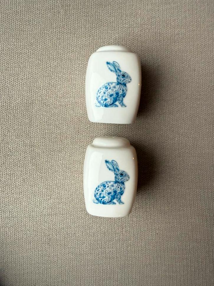Vintage (als nieuw) Roma peper- en zoutstel konijn, Antiek en Kunst, Antiek | Porselein, Ophalen of Verzenden