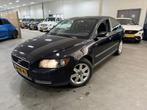Volvo S40 1.8 Momentum / NETTE AUTO / RIJDT SCHAKELT GOED /, Voorwielaandrijving, 125 pk, Gebruikt, 4 cilinders