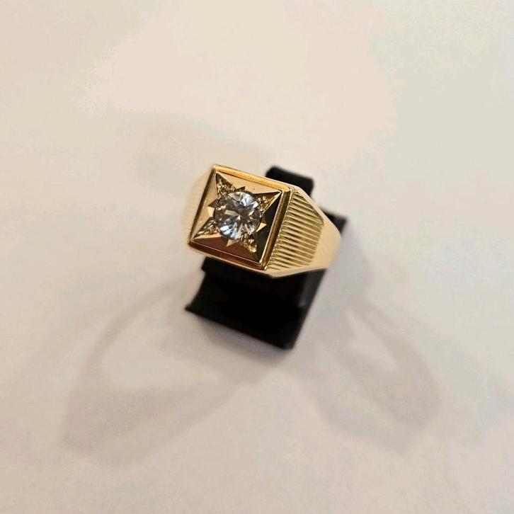 14 karaats gouden heren signet ring bicolor met zirkonia, Sieraden, Tassen en Uiterlijk, Ringen, Zo goed als nieuw, Heer, 18 tot 19