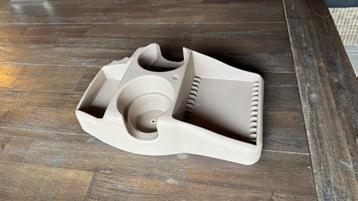 Bekerhouder / cd houder beschikbaar voor biedingen