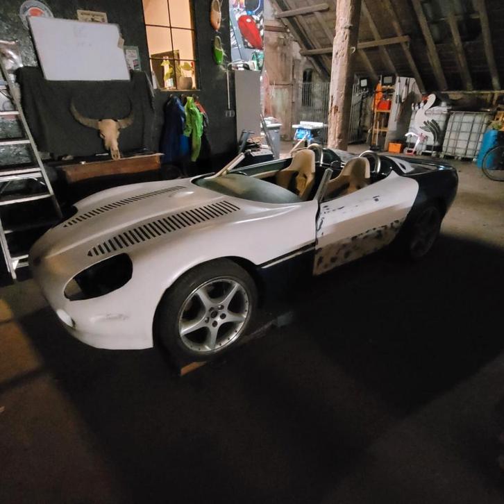 Jaguar xk 180 unieke auto klein project, Auto's, Oldtimers, Particulier, Jaguar, Benzine, Cabriolet, Handgeschakeld, Blauw, Overige kleuren