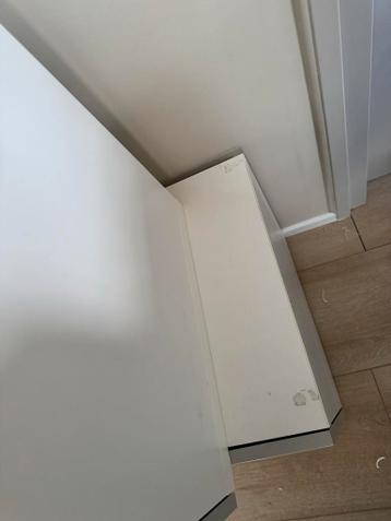 Gratis IKEA Besta - afbeelding 4