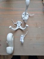 4 oude HAKEN emaille/porselein, Ophalen of Verzenden