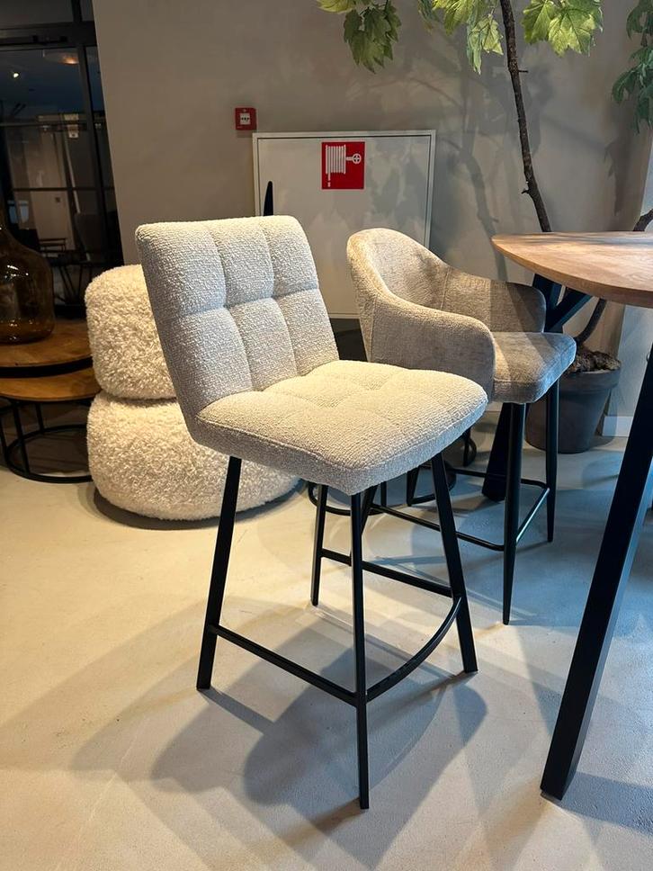 Luxe barstoel | counterstoel | 4 kleuren leverbaar, Huis en Inrichting, Barkrukken, 90 cm of meer, Hout, Kunststof, Leer, Metaal