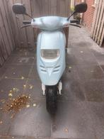Piaggio typhoon (1050€ vandaag meenemen), Fietsen en Brommers, Scooters | Piaggio, Ophalen, Zo goed als nieuw, Overige modellen