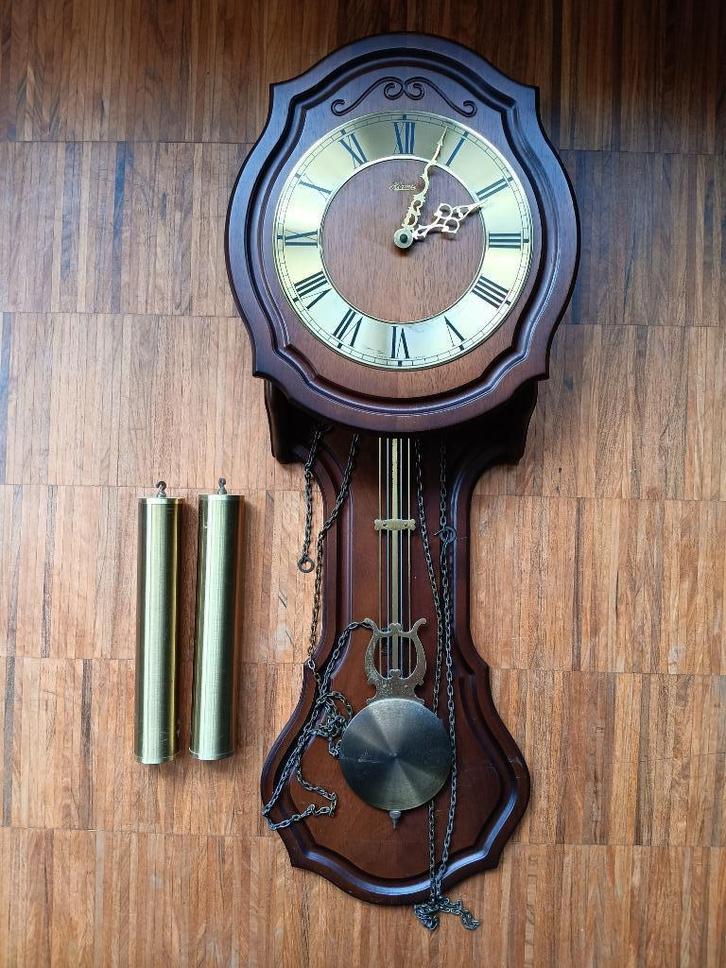 Oude wandklok met gewichten van Hermle, Antiek en Kunst, Antiek | Klokken, Ophalen of Verzenden