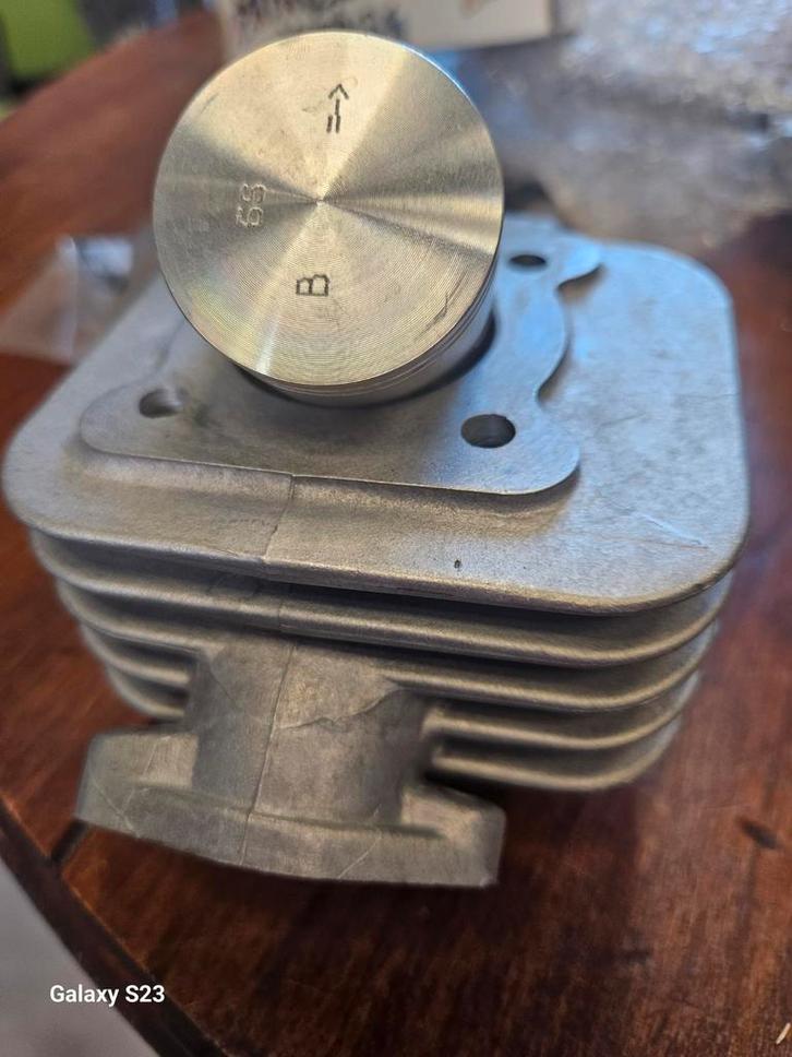 Zeta cilinder 50 cc yamaha, Fietsen en Brommers, Brommeronderdelen | Snorfietsen, Nieuw, Yamaha, Cilinder, Ophalen of Verzenden