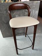 Barkruk notenhout/beige leer - Zithoogte 70cm, Huis en Inrichting, Barkrukken, Ophalen, Gebruikt, Met voetsteun, 60 tot 90 cm