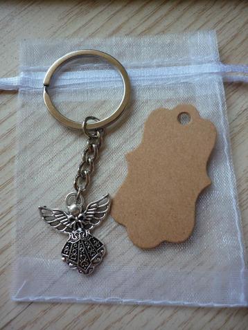 NIEUW! kleine geschenkjes/bedankjes sleutelhanger/hanger beschikbaar voor biedingen