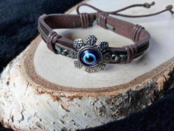 bruin leren armbandje zilveren bloem Nazar / Evil Eye beschikbaar voor biedingen