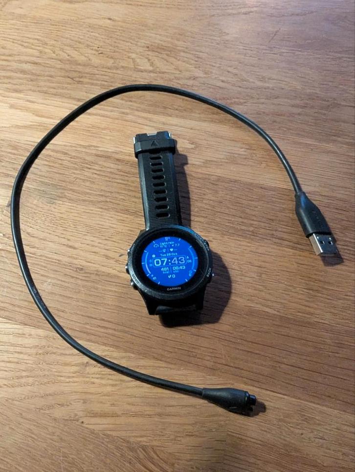Garmin Forerunner 935, Sieraden, Tassen en Uiterlijk, Sporthorloges, Zo goed als nieuw, Android, Zwart, GPS, Hartslag, Hoogte