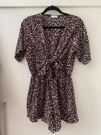 zwart roze zomer panterprint playsuit pak met strik mt S / M, Boetiek, Zwart, Ophalen of Verzenden, Zo goed als nieuw