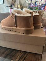Uggs maat 38/39, Ophalen, Nieuw, Bruin, Pantoffels of Sloffen