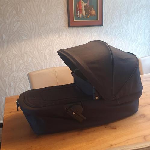 Joolz Aer+ Space Black reiswieg beschikbaar per 5 juli, Kinderen en Baby's, Kinderwagens en Combinaties, Zo goed als nieuw, Overige merken