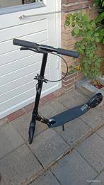 Mooie stond Step, Ophalen of Verzenden, Zo goed als nieuw, Elektrische step (E-scooter)