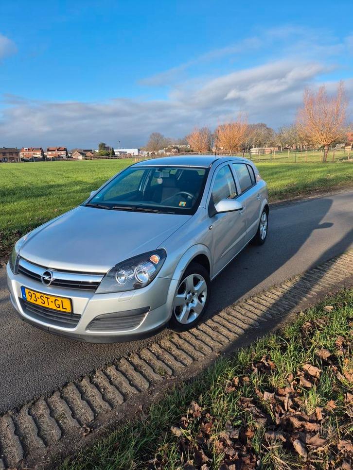 Opel Astra 1.6 – 2006 | 5-deurs grijs, Auto's, Opel, Particulier, Astra, Benzine, C, Hatchback, Handgeschakeld, Origineel Nederlands