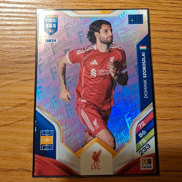 Panini Fifa kaart adrenalyn XL 365 pink Szoboszlai, Hobby en Vrije tijd, Stickers en Plaatjes, Nieuw, Plaatje, Ophalen of Verzenden