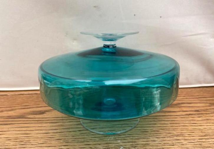Zwiesel of Leerdam, Dekseldoos op voet, Meerblauw 1960 19 cm, Antiek en Kunst, Antiek | Glas en Kristal, Ophalen of Verzenden