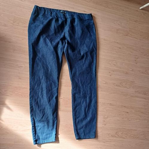 Blauwe spijker tregging van Forever21 maat 50/52, Kleding | Dames, Grote Maten, Zo goed als nieuw, Broek of Spijkerbroek, Blauw
