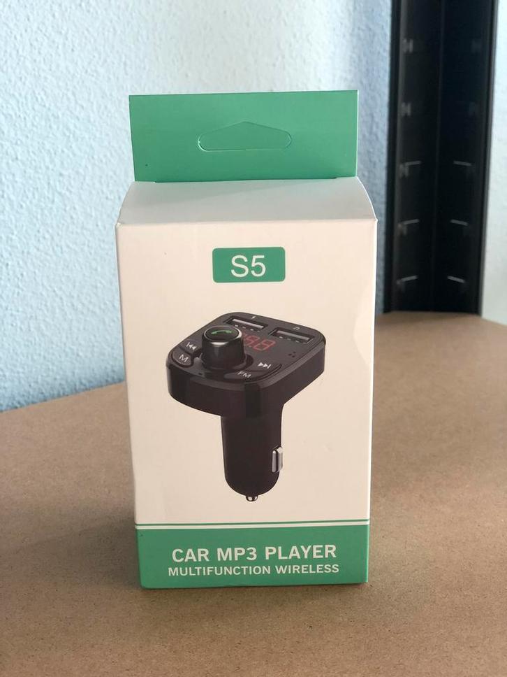 Bluetooth car transmitter - Gloednieuw!, Telecommunicatie, Autoladers, Nieuw, Ophalen of Verzenden