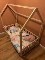 Peuter grondbed huisje, Nieuw, 70 tot 85 cm, Matras, 140 tot 160 cm