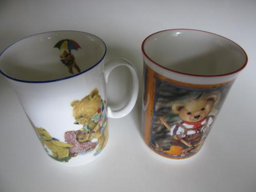 English Mugs- Bears-fine bone china - nieuwstaat, Huis en Inrichting, Keuken | Servies, Zo goed als nieuw, Kop(pen) en/of Schotel(s)