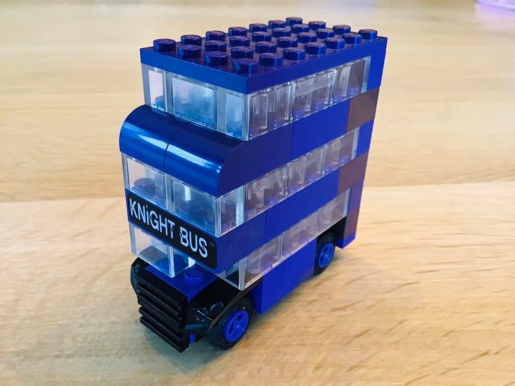 Lego 4695, Harry Potter Knight bus, compleet zonder boekje, Ophalen of Verzenden, Gebruikt, Complete set, Lego
