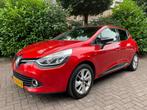 Renault Clio Energy TCe 90pk Eco2 S&S 2016 Rood, Auto's, Renault, Voorwielaandrijving, 898 cc, 23 km/l, Origineel Nederlands
