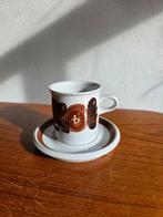 Arabia Rosmarin Kop en Schotel - Vintage, Keramiek, Ophalen of Verzenden, Zo goed als nieuw, Overige stijlen