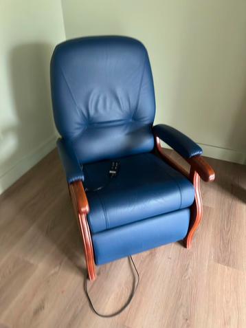 Elektrische Relaxfauteuil - Comfortabel & Verstelbaar beschikbaar voor biedingen