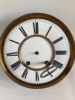 Antieke klok met emaille wijzerplaat, Antiek en Kunst, Ophalen of Verzenden